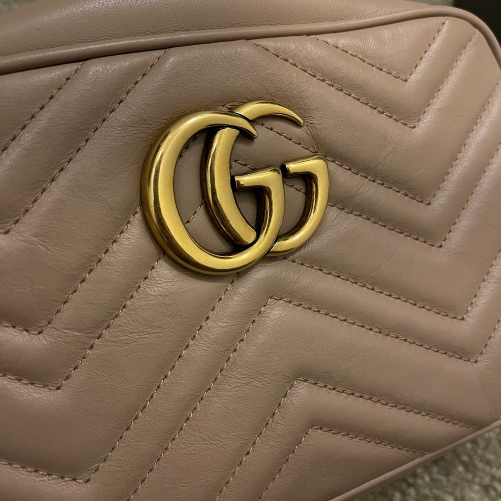 Gucci Crossbody GG